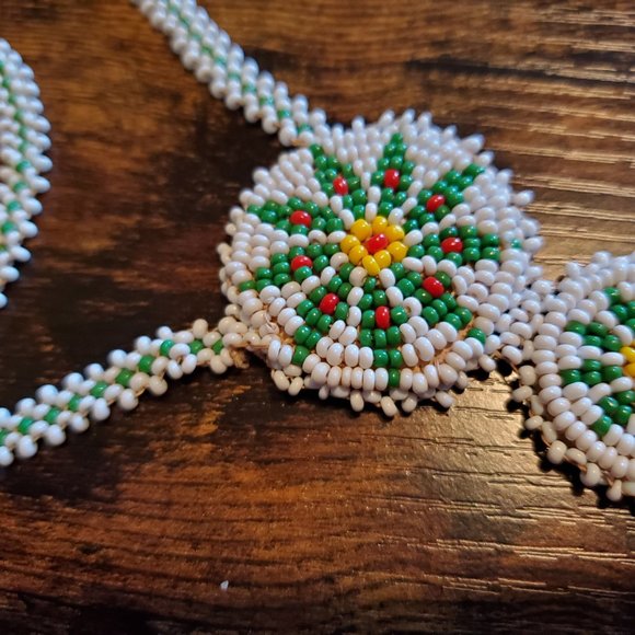 Native American Beaded Necklace - Leather backing - 16 1/2" long - Picture 3 of 4